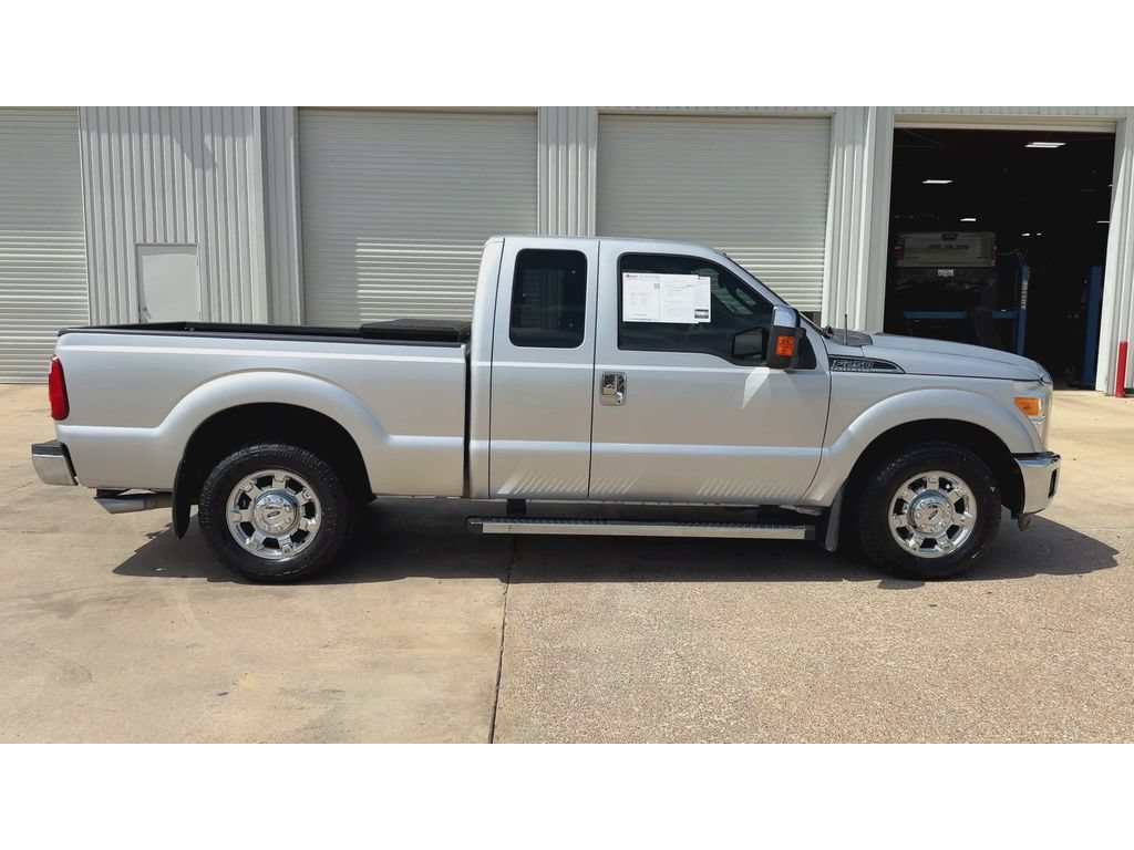 Used 2015 Ford F250 XLT w/ XLT Premium Package RWD image 9