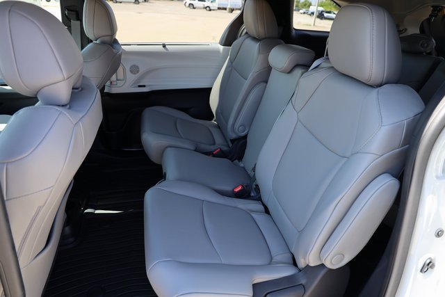 New 2025 Toyota Sienna XLE image 13