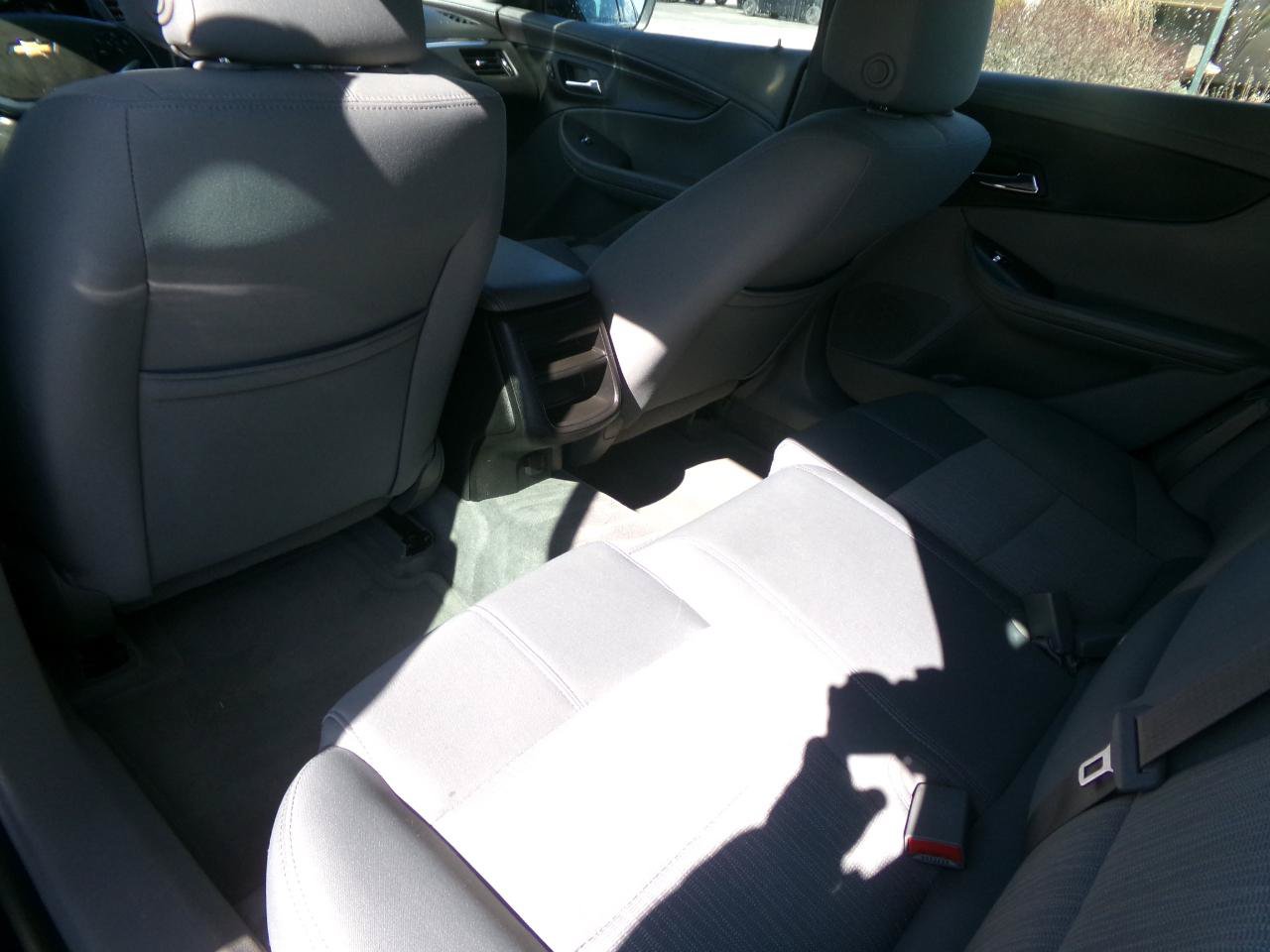 Used 2015 Chevrolet Impala LS w/ LS Convenience Package FWD image 12
