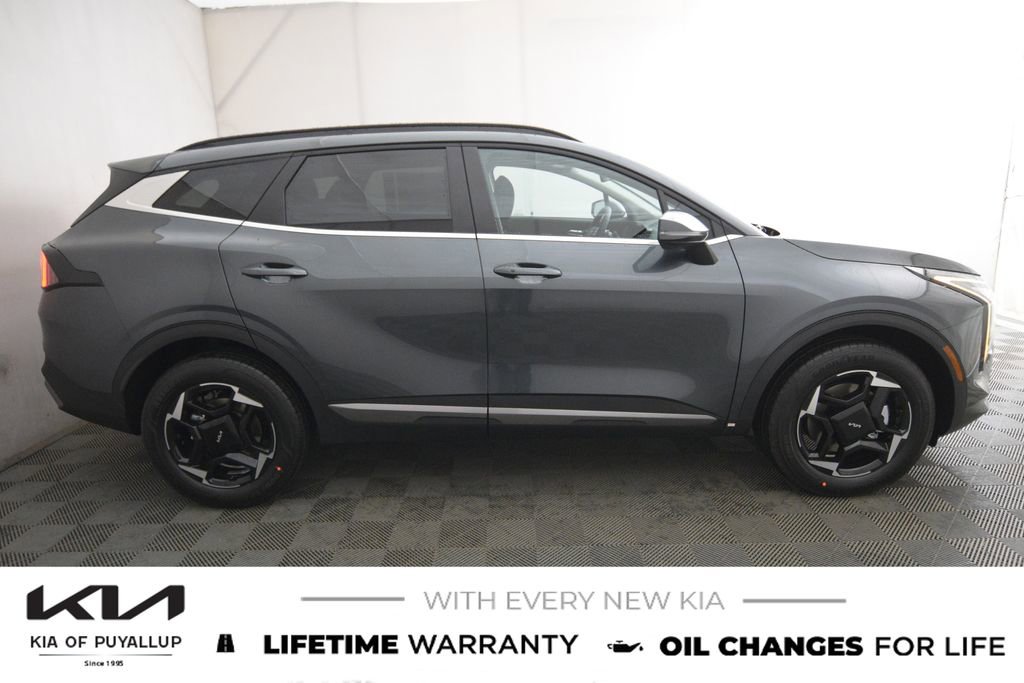 New 2026 Kia Sportage EX image 4
