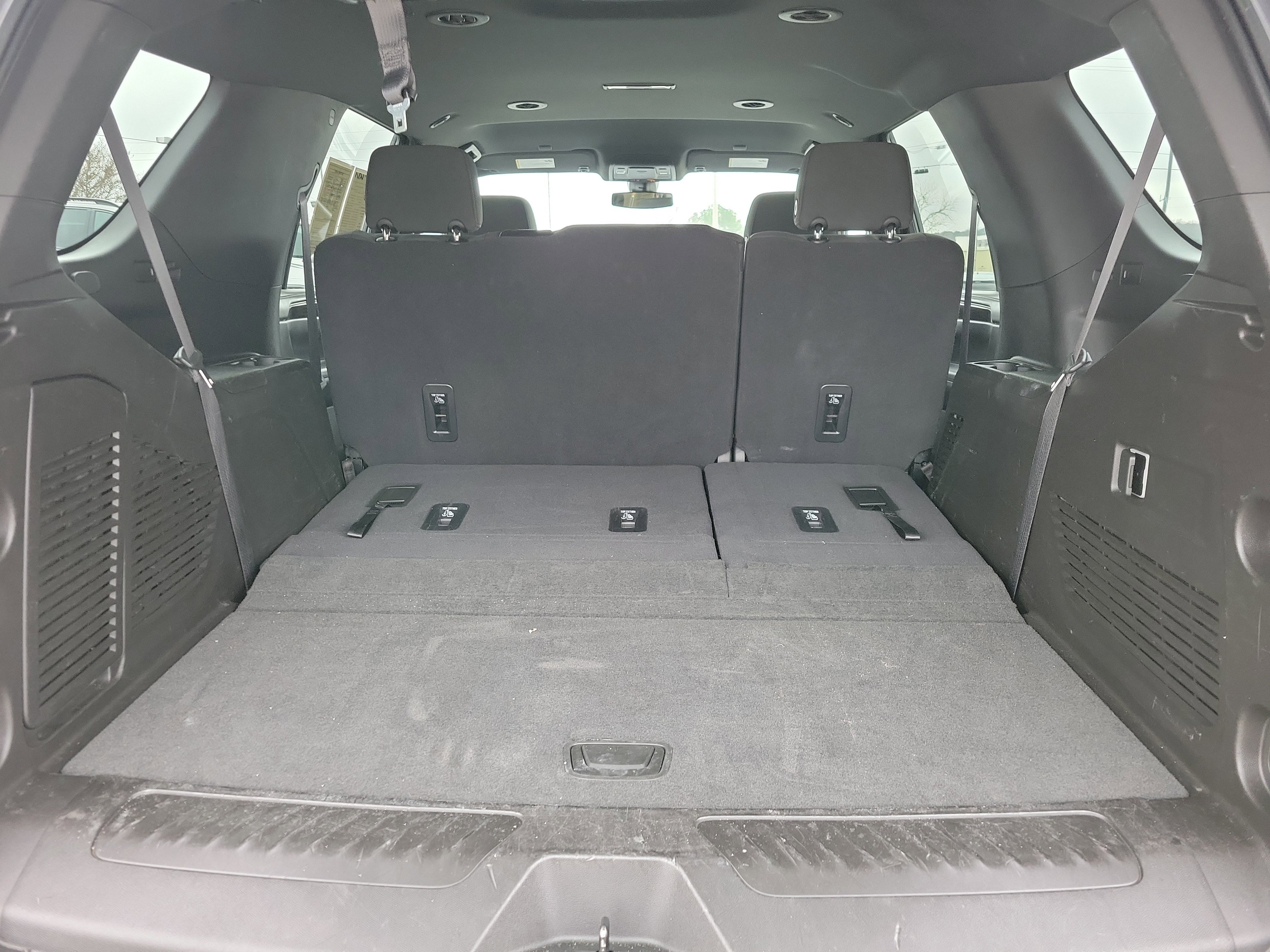 Used 2021 Chevrolet Tahoe LS image 14