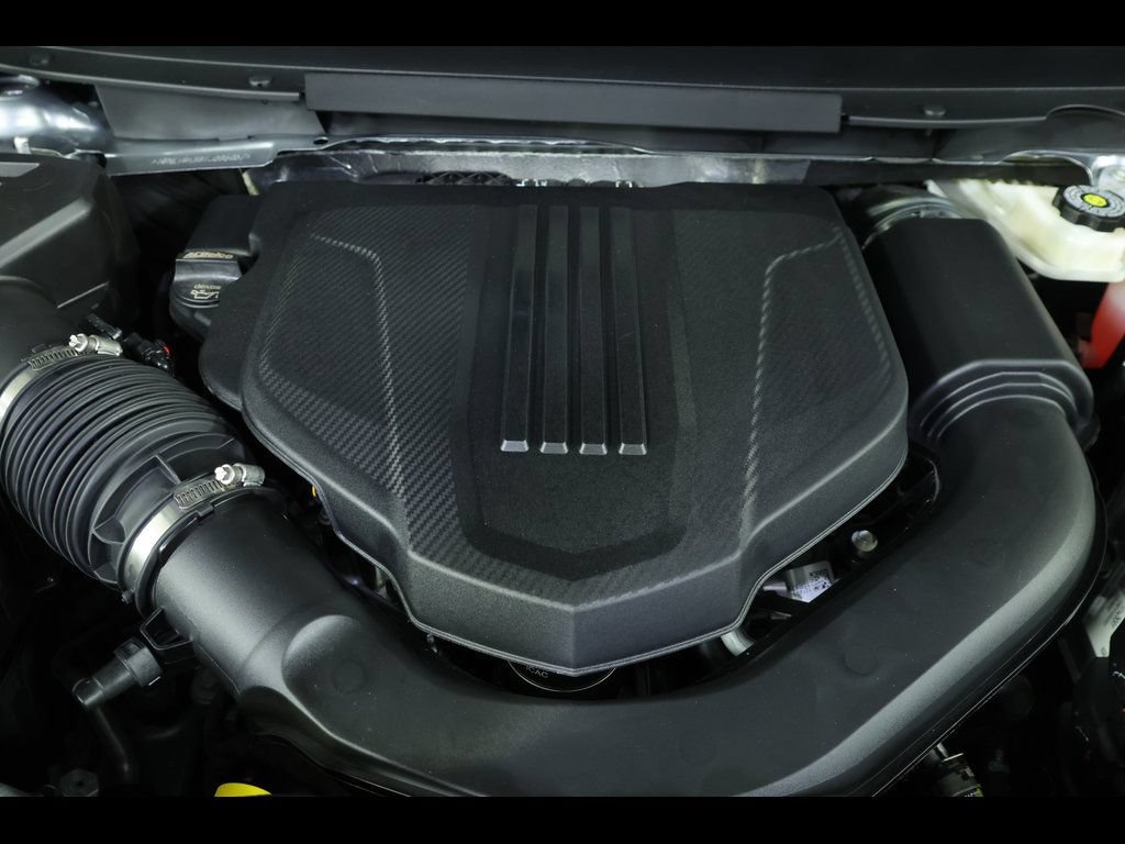 New 2026 Chevrolet Traverse LT w/ Midnight/Sport Edition AWD/4WD image 18