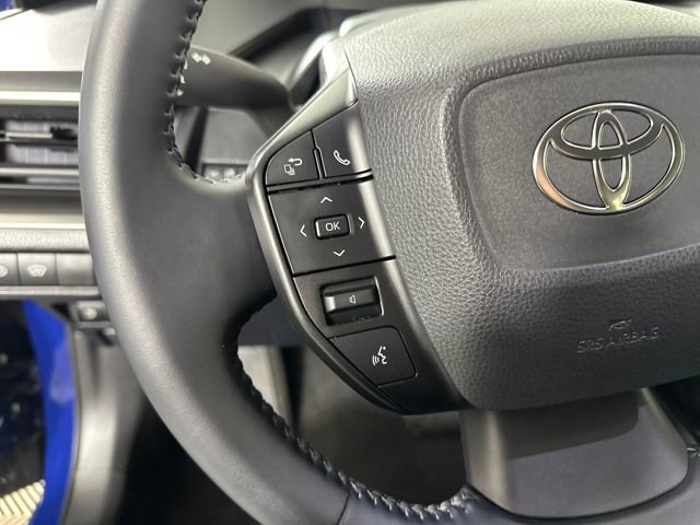 Used 2025 Toyota Prius LE image 15