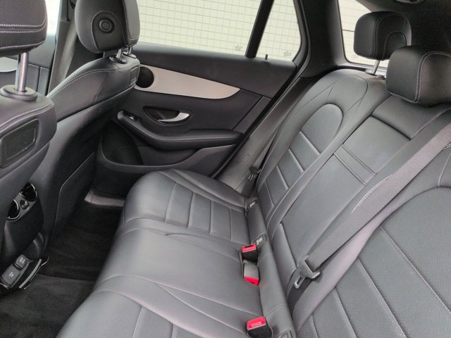 Used 2019 Mercedes-Benz GLC 300 image 14