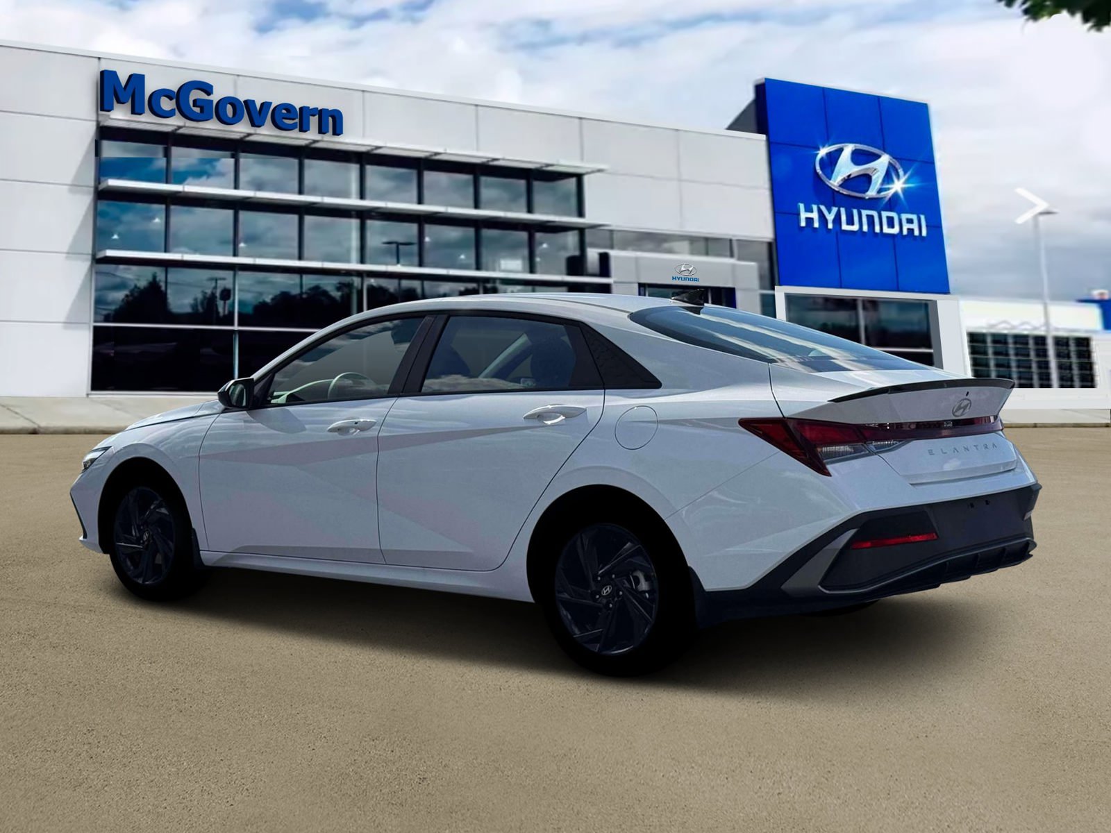 New 2026 Hyundai Elantra Sport FWD image 4