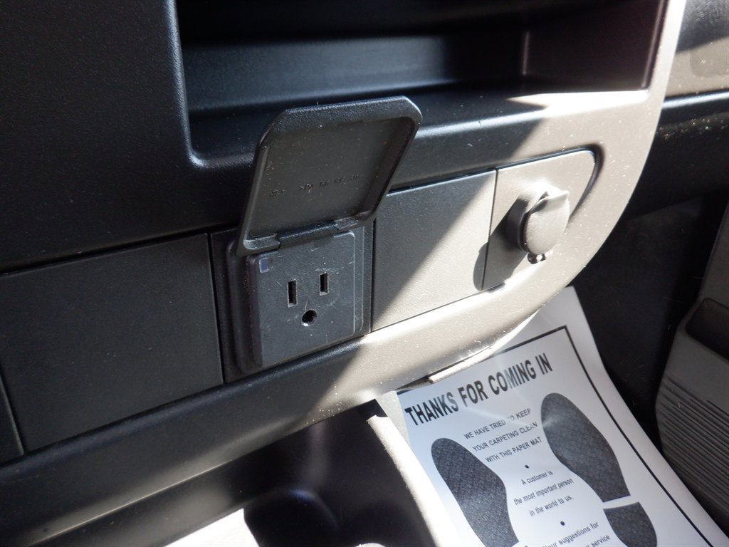 Used 2020 GMC Savana 2500 w/ Driver Convenience Package image 19