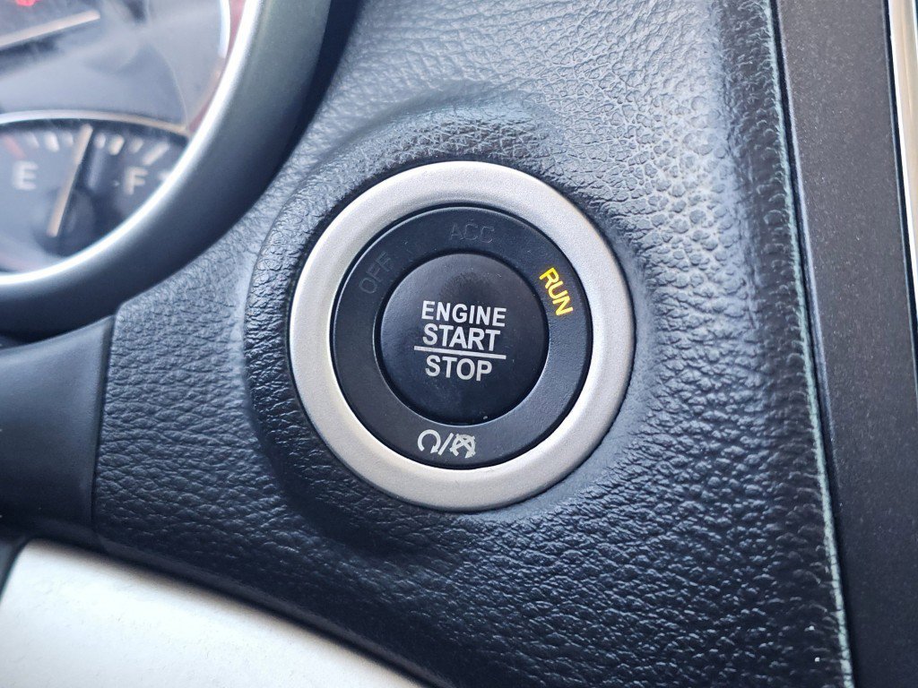 Used 2017 Dodge Journey SE w/ Flexible Seating Group image 15