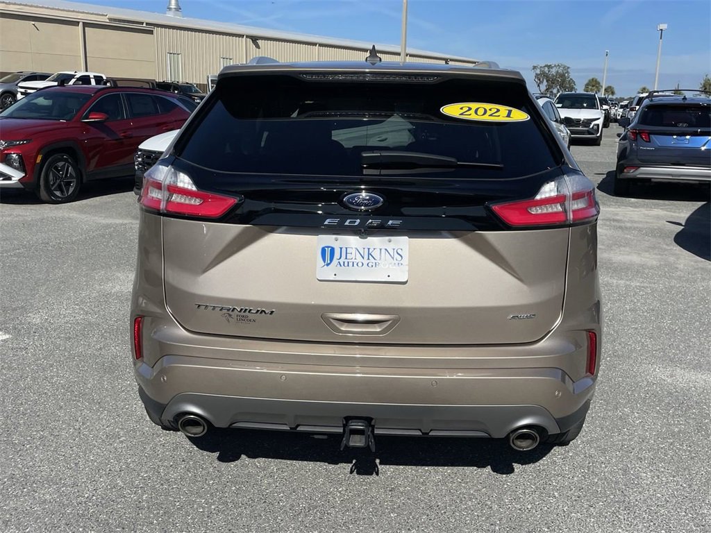 Used 2021 Ford Edge Titanium w/ Equipment Group 301A image 11