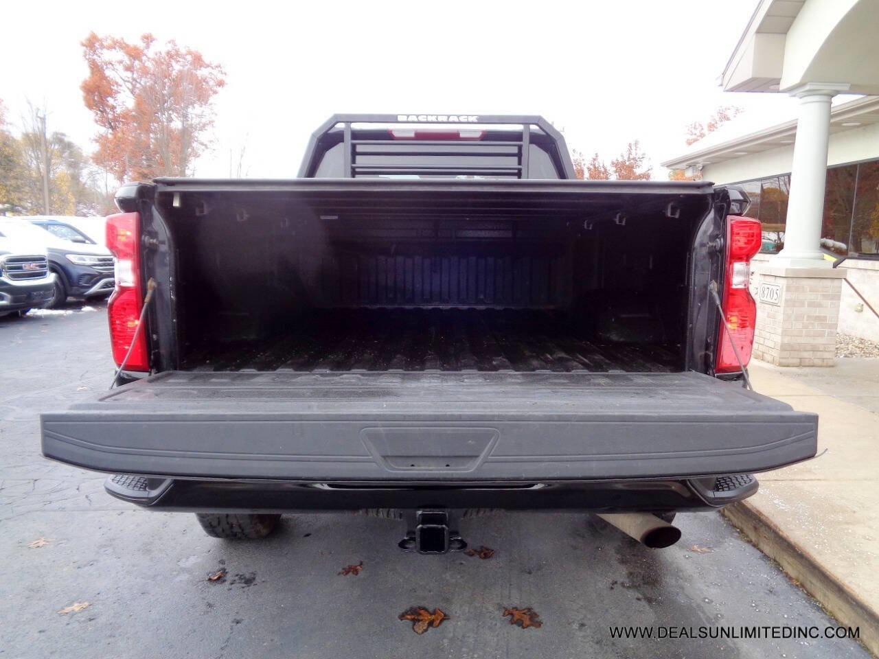 Used 2023 Chevrolet Silverado 2500 Custom w/ Custom Value Package image 23