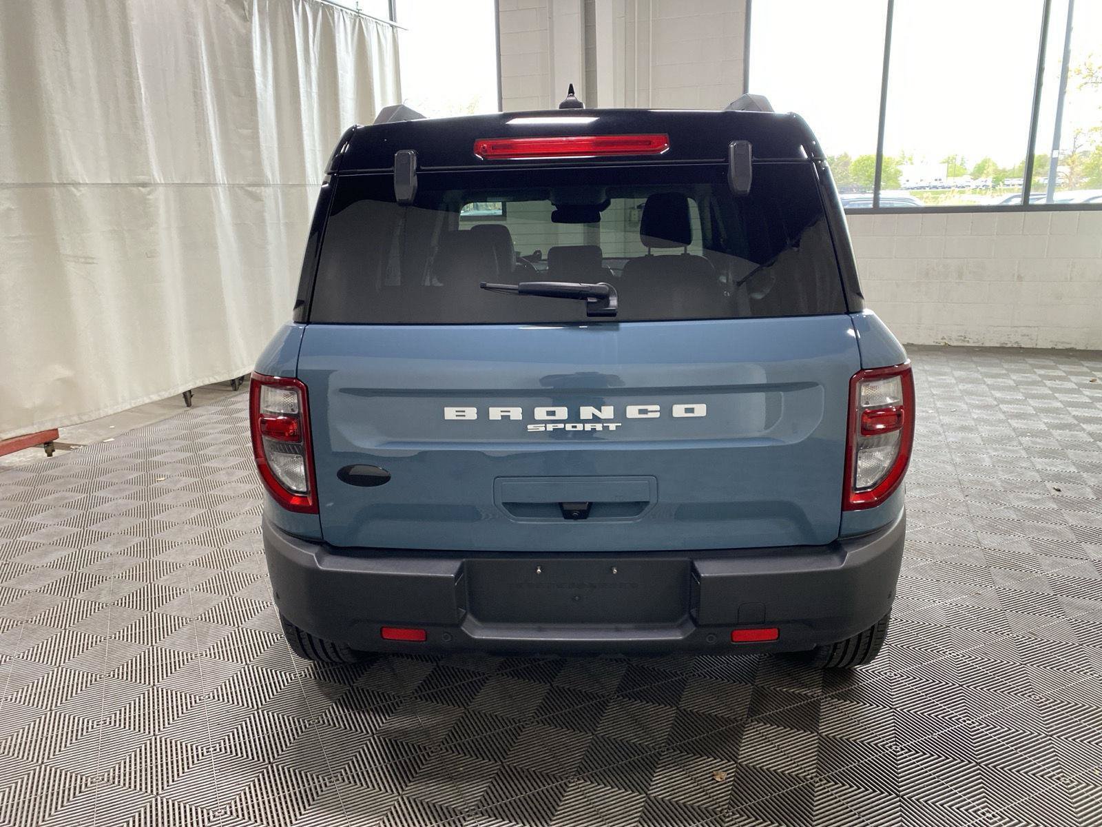 Used 2022 Ford Bronco Sport Outer Banks w/ Tech Package AWD/4WD image 6