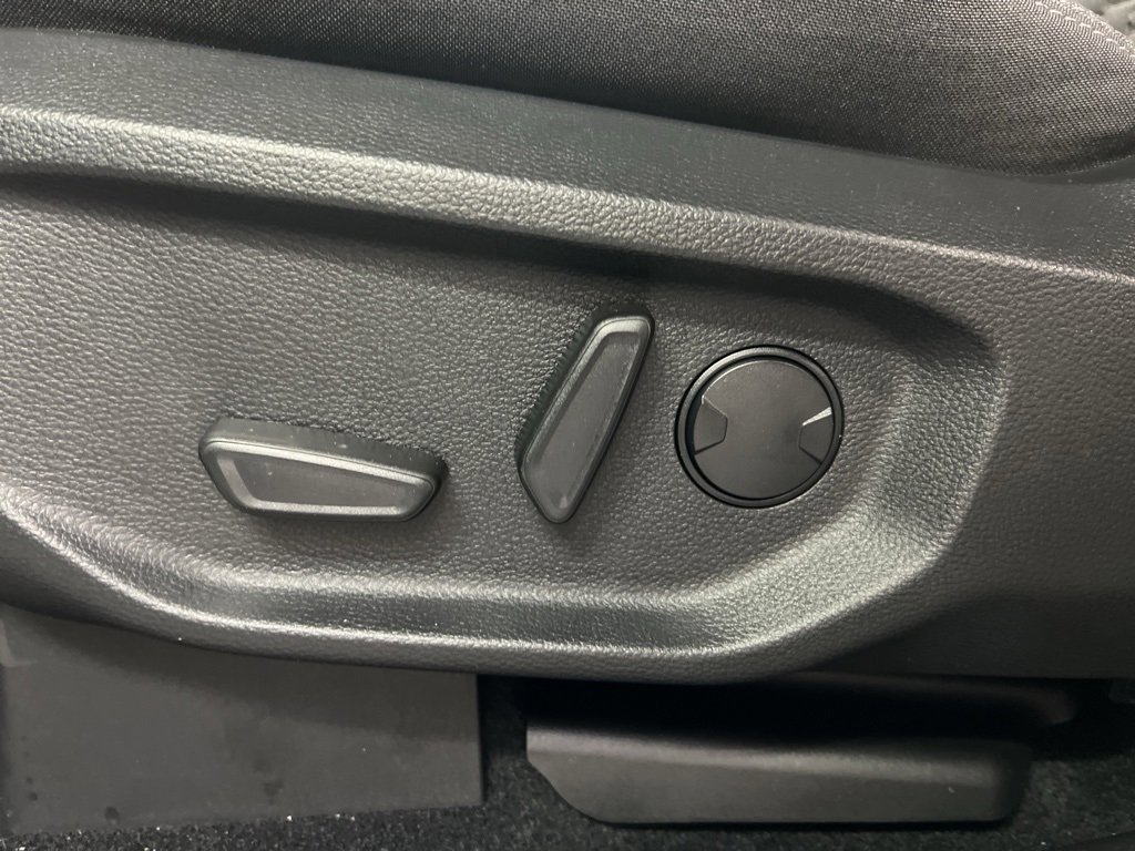 New 2025 Ford Ranger XLT w/ Equipment Group 301A High image 28