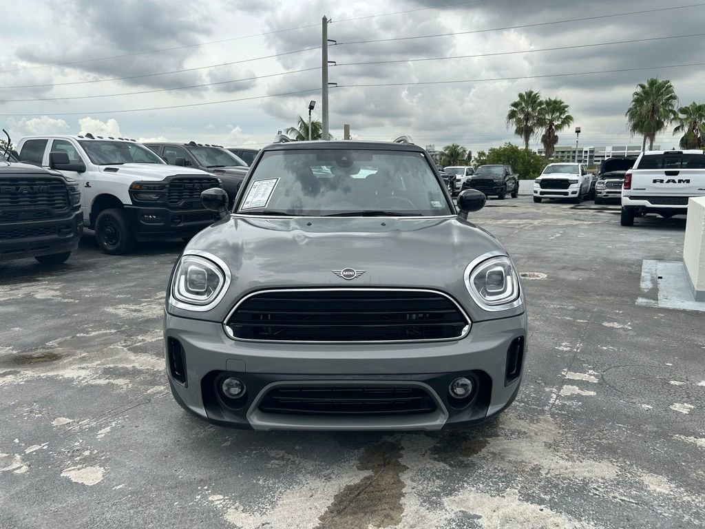 Used 2021 MINI Cooper Countryman image 2