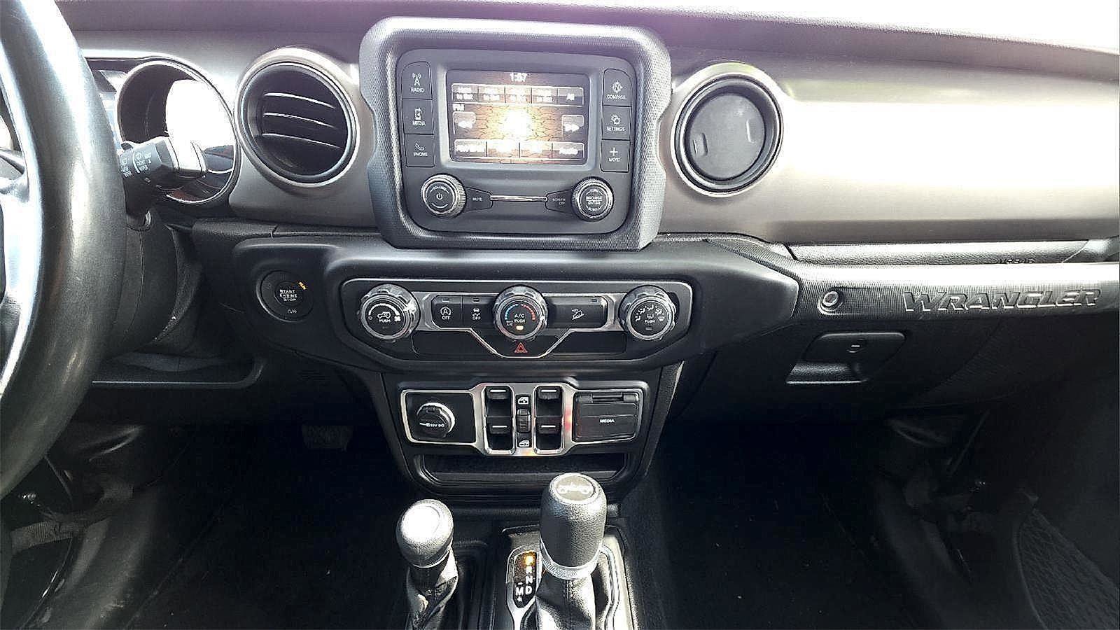 Used 2020 Jeep Wrangler Unlimited Sport S image 17