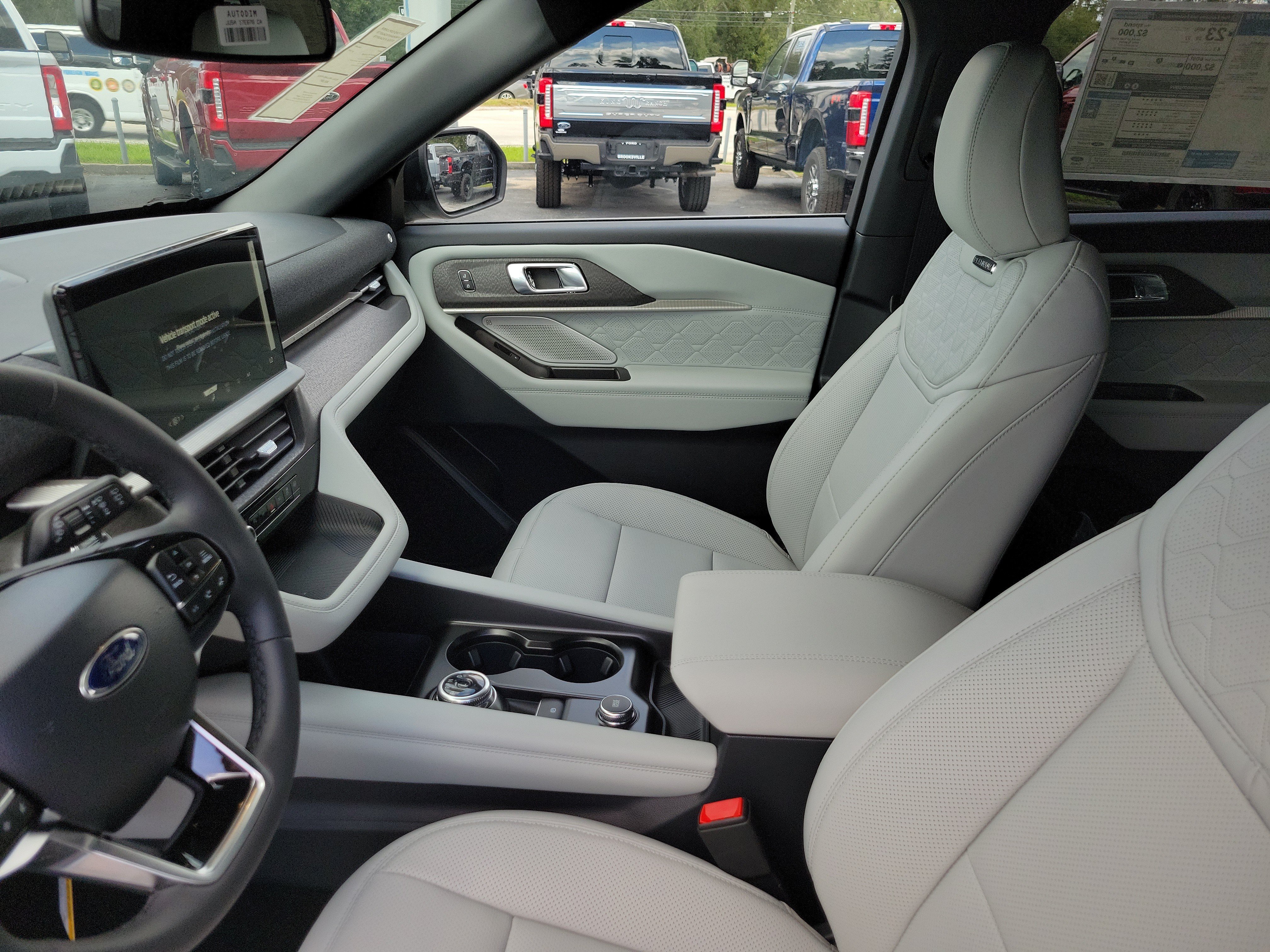 New 2027 Ford Explorer Platinum w/ LUX Leather Package AWD/4WD image 11