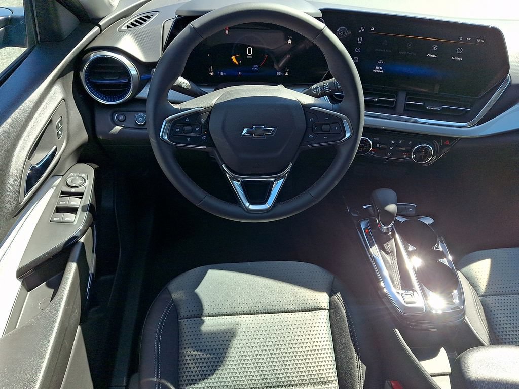 New 2026 Chevrolet Trax LT w/ Driver Confidence Package FWD image 7