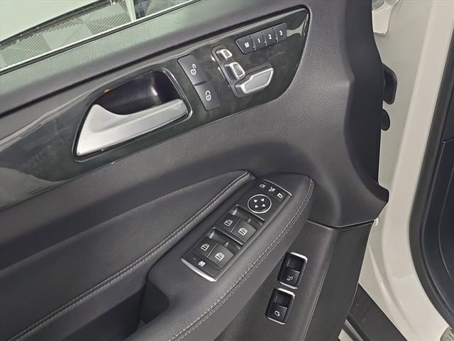 Used 2019 Mercedes-Benz GLS 450 4MATIC image 17