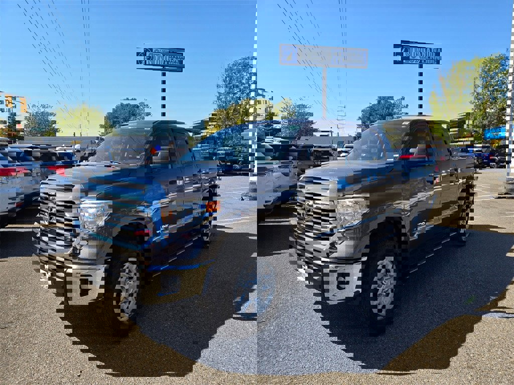 Used 2017 Toyota Tundra SR5