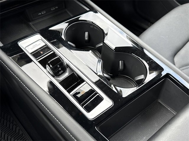 Used 2024 Volkswagen Atlas SE image 21