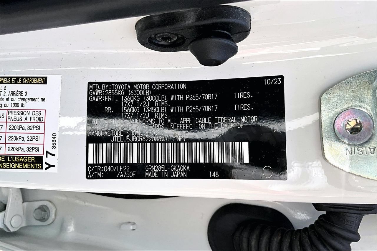 Used 2024 Toyota 4Runner TRD Pro AWD/4WD image 16