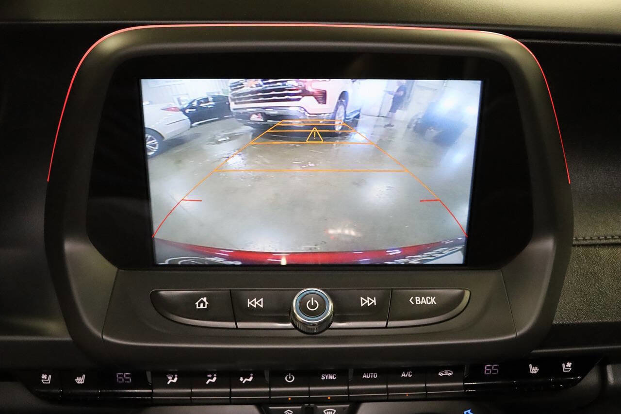 Used 2016 Chevrolet Camaro SS image 16