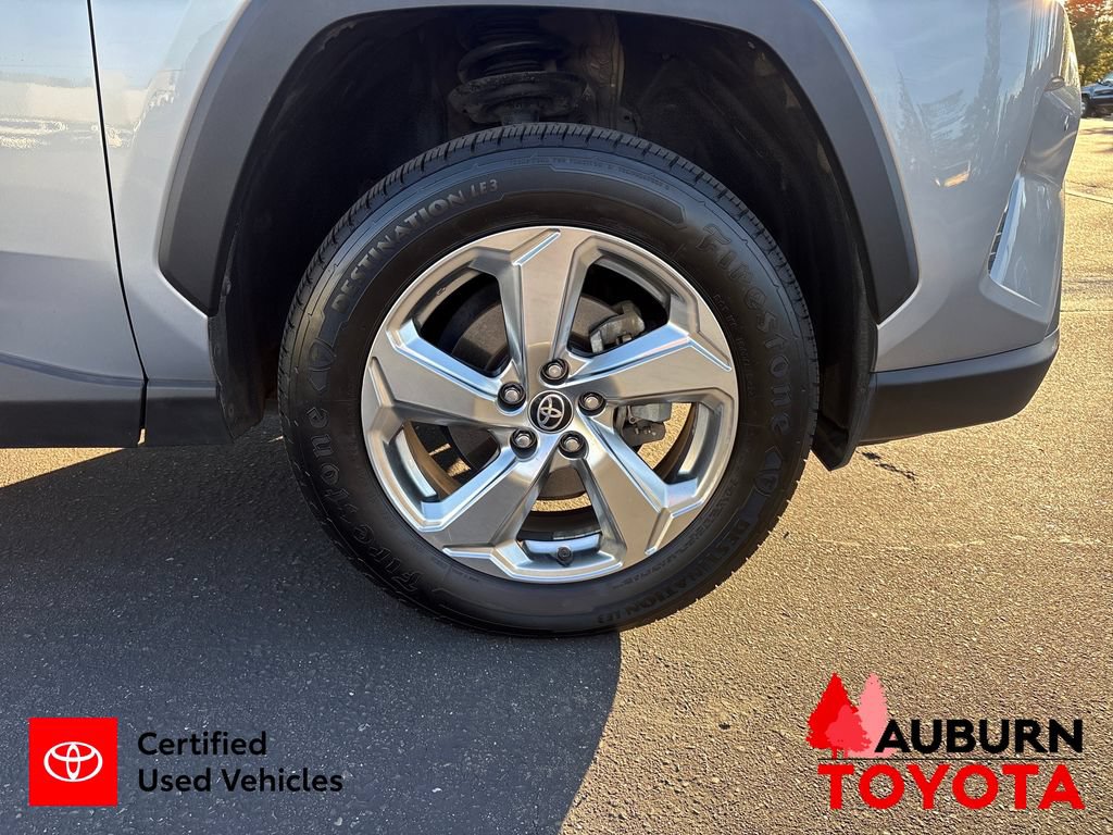 Certified 2021 Toyota RAV4 XLE Premium AWD/4WD image 12