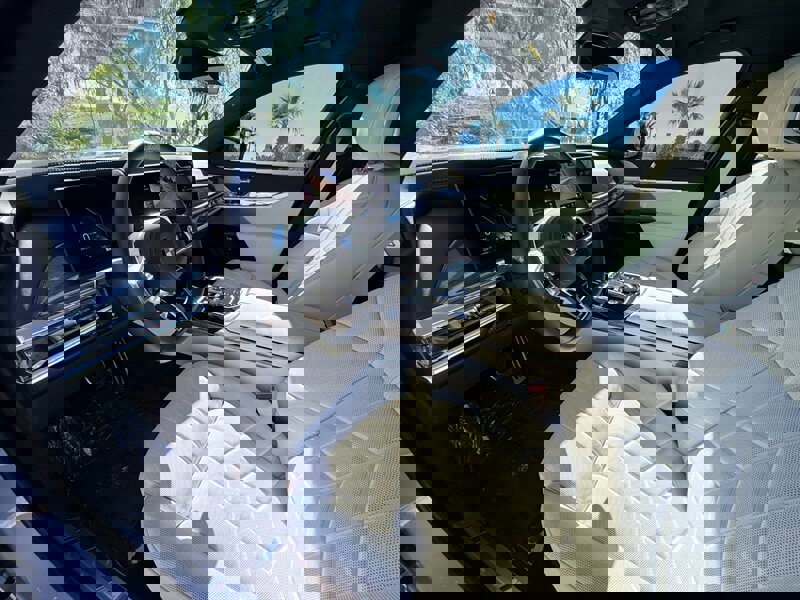 Used 2025 BMW 760i xDrive image 17