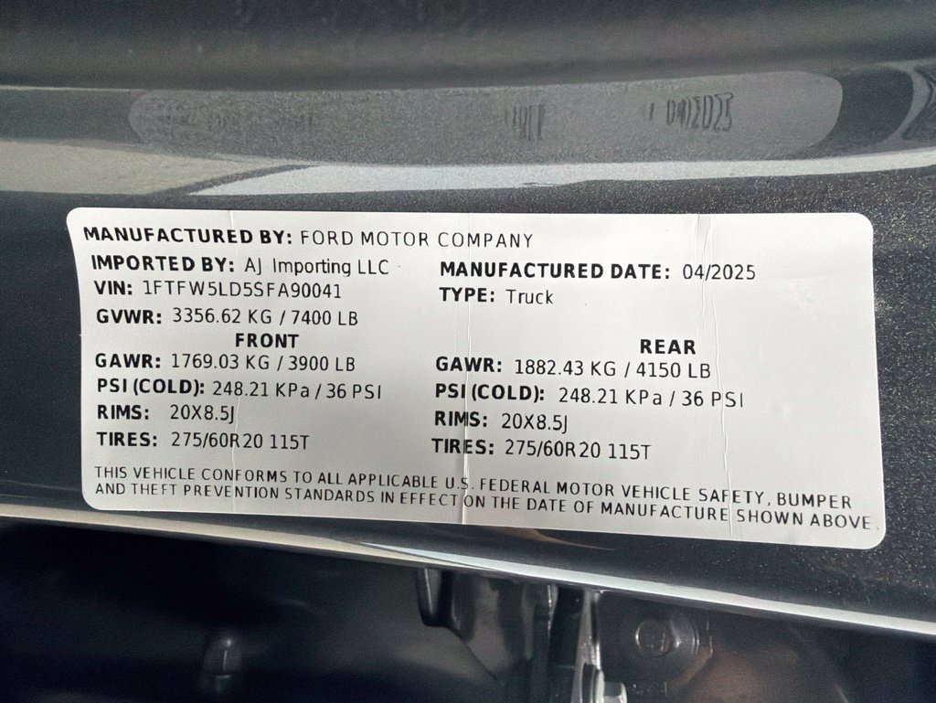 Used 2025 Ford F150 Lariat w/ Equipment Group 502A High AWD/4WD image 56