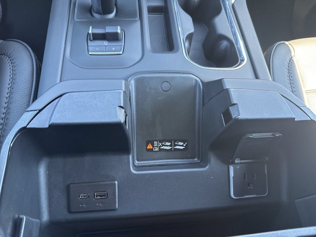 New 2026 GMC Sierra 1500 Denali AWD/4WD image 41