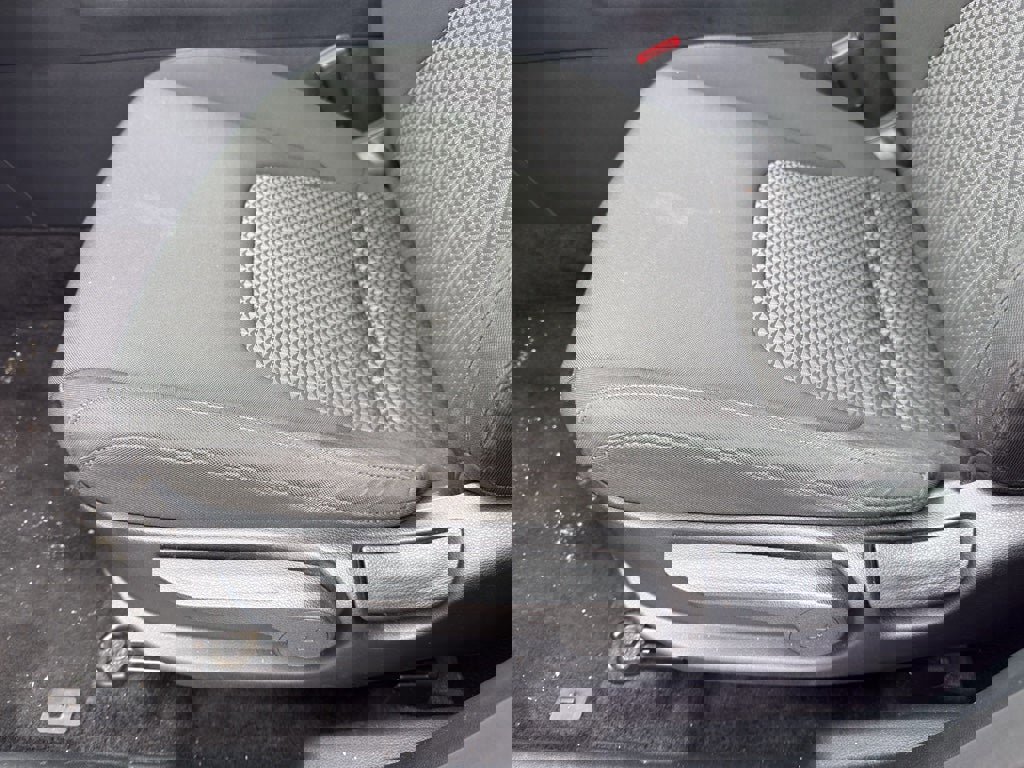 Used 2024 Kia Sportage LX image 12