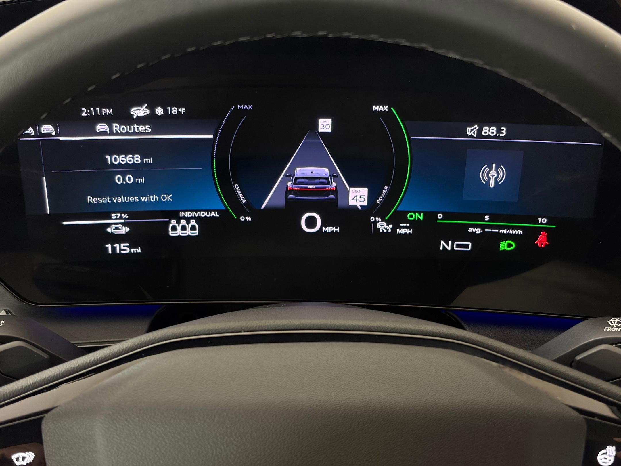 Certified 2025 Audi Q6 e-tron Premium Plus w/ Premium Plus image 18