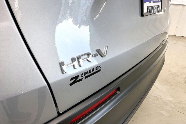 Certified 2027 Honda HR-V LX image 9