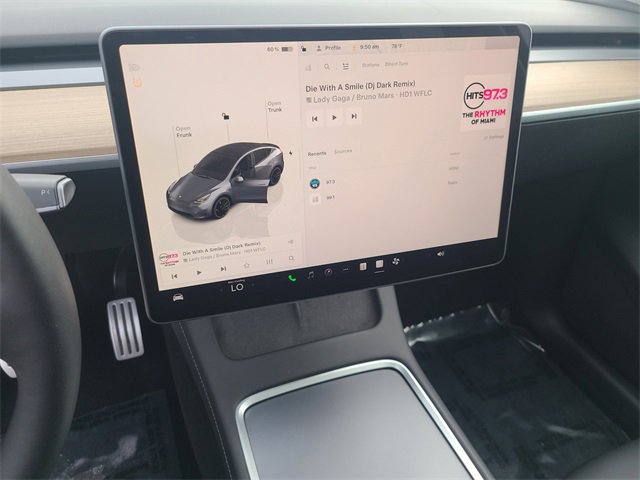 Used 2023 Tesla Model Y Long Range image 28