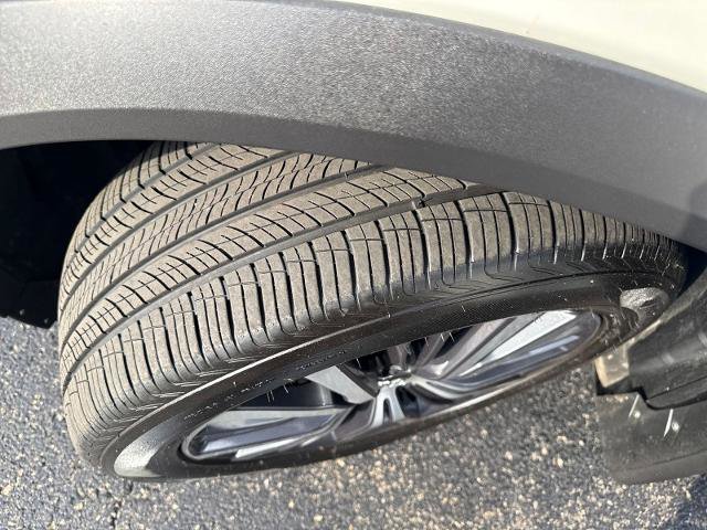 Certified 2025 INFINITI QX60 Sensory image 28