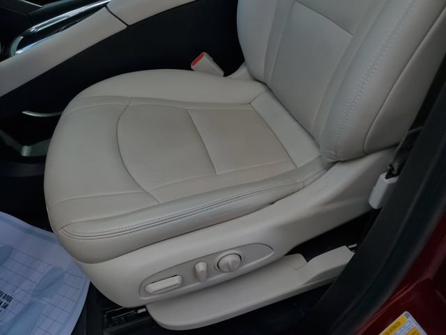 Used 2023 Buick Enclave Essence FWD image 21