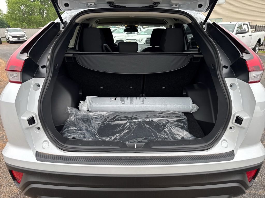 New 2026 Mitsubishi Eclipse Cross LE AWD/4WD image 44