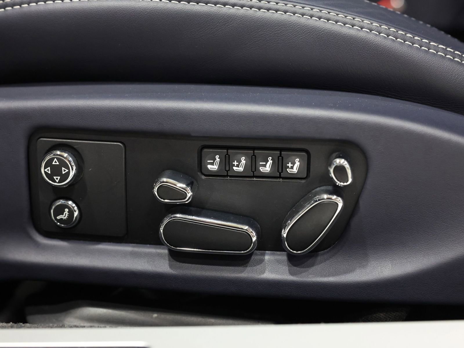Used 2020 Bentley Continental GT AWD/4WD image 28