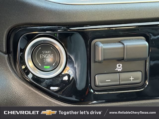 Used 2025 Chevrolet Silverado 1500 High Country w/ High Country Premium Package AWD/4WD image 21