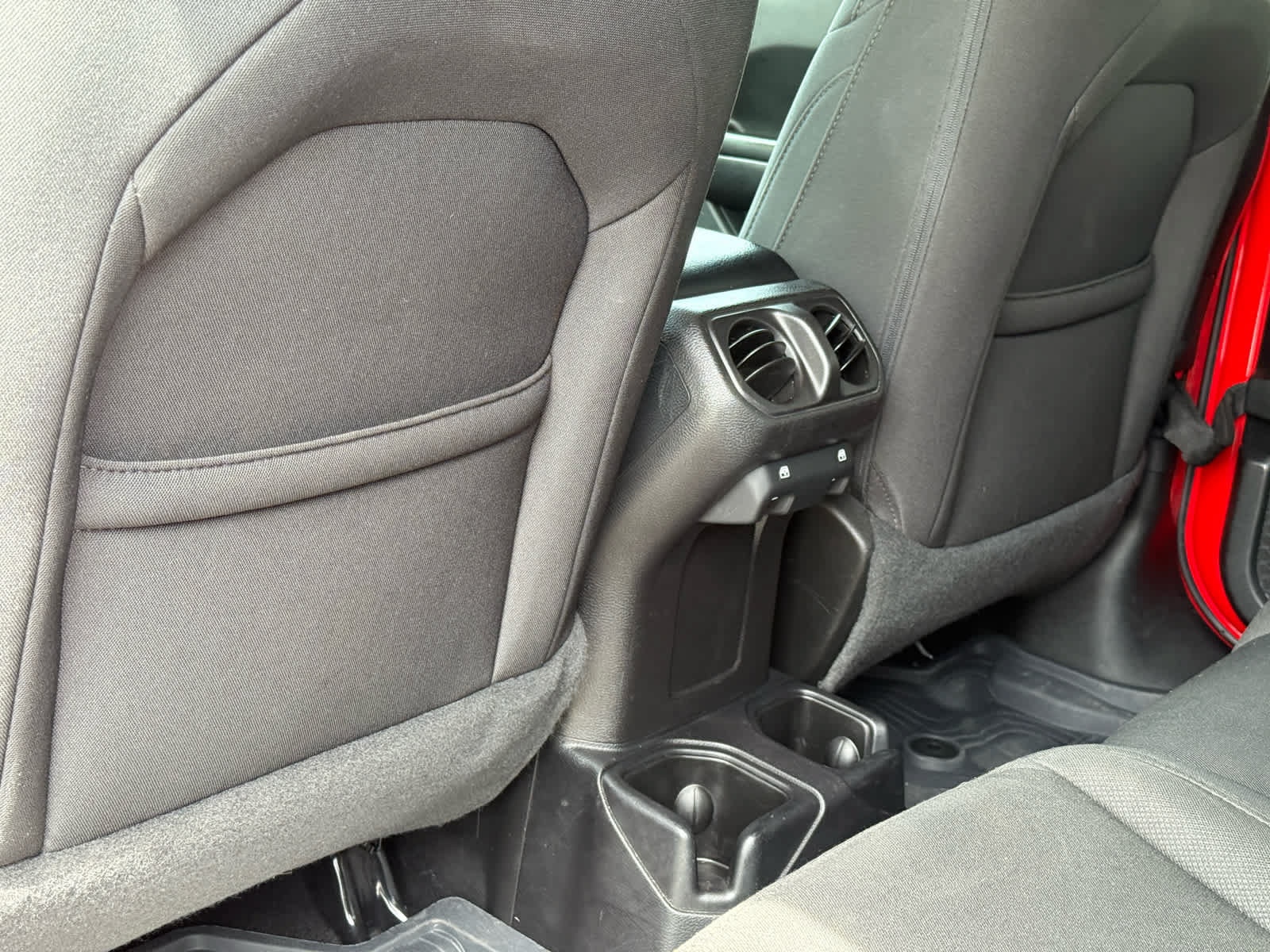 Used 2021 Jeep Gladiator Sport AWD/4WD image 27