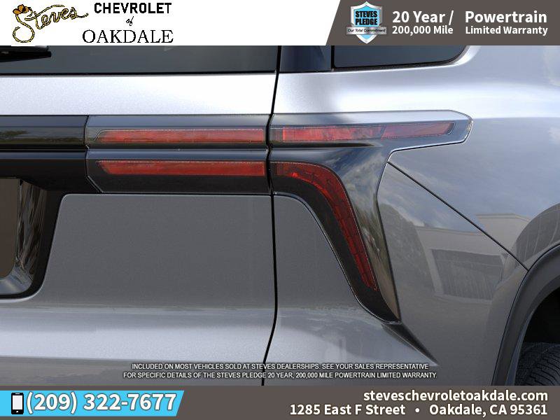 New 2026 Chevrolet Traverse LT w/ Driver Confidence Package AWD/4WD image 11