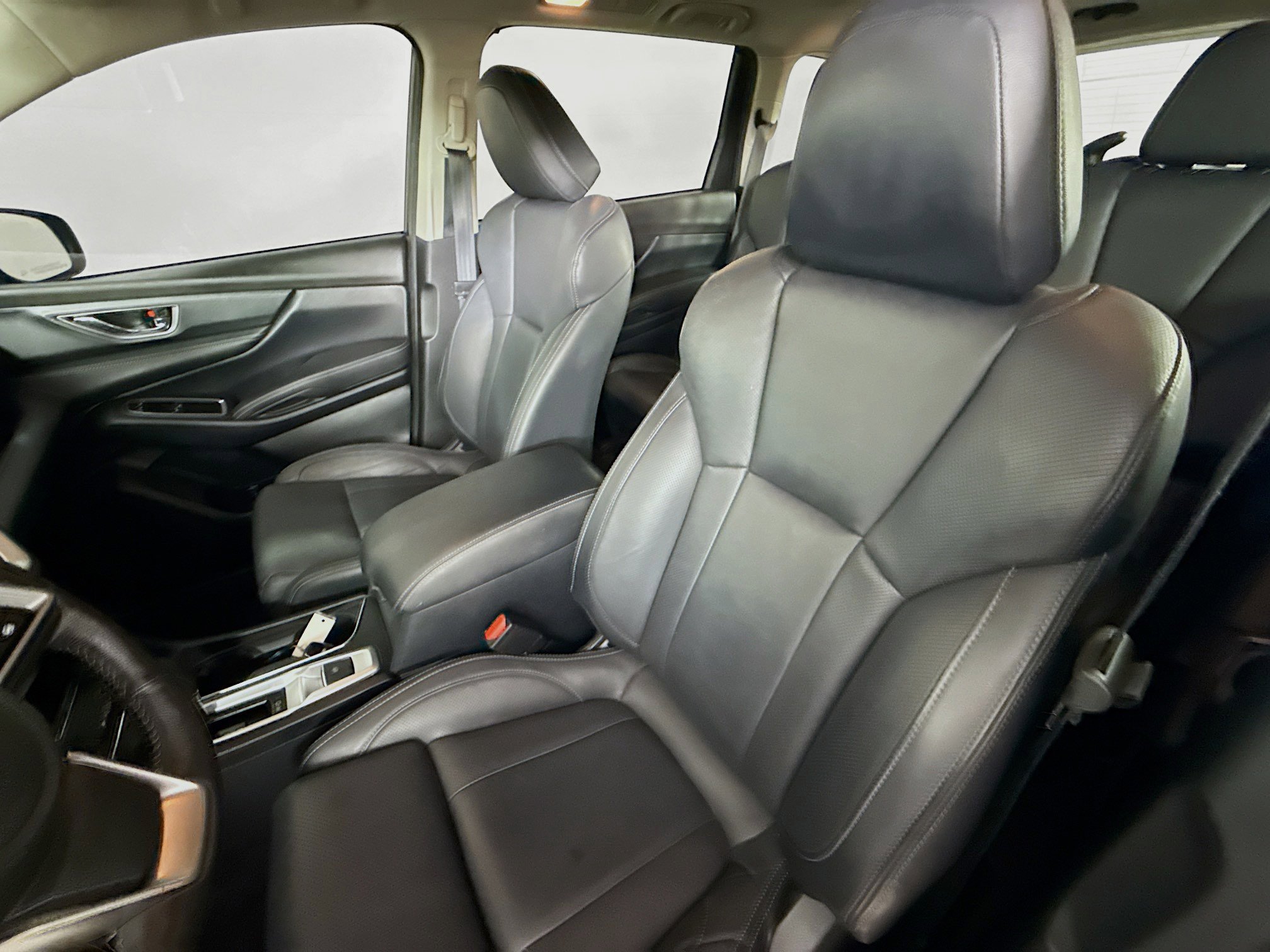 Used 2023 Subaru Ascent Limited image 25