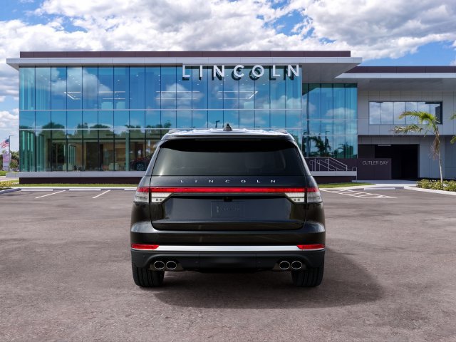 New 2027 Lincoln Aviator Reserve RWD image 7