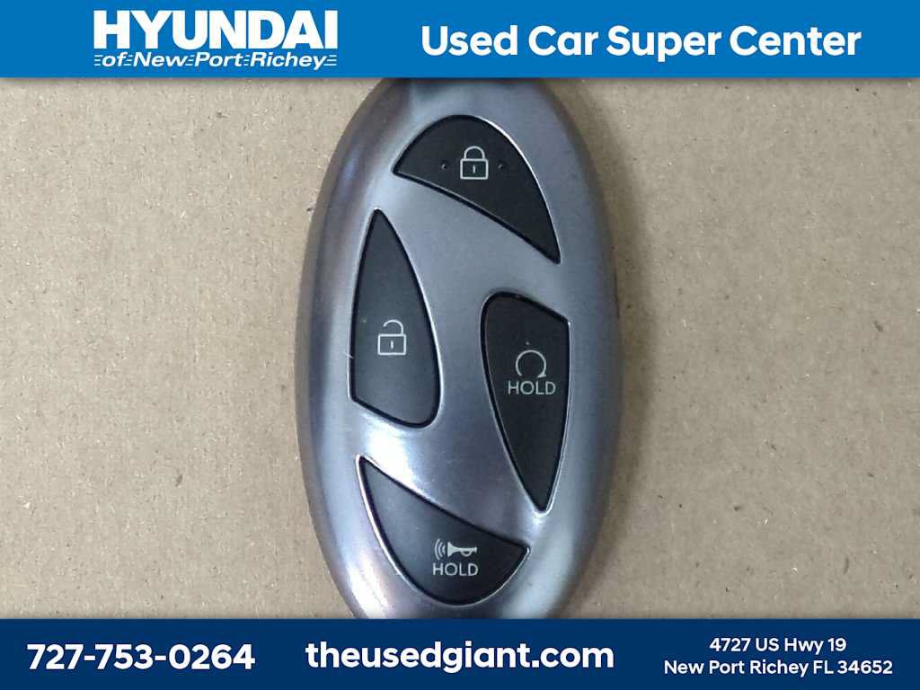 Used 2025 Hyundai Elantra Sport FWD image 29