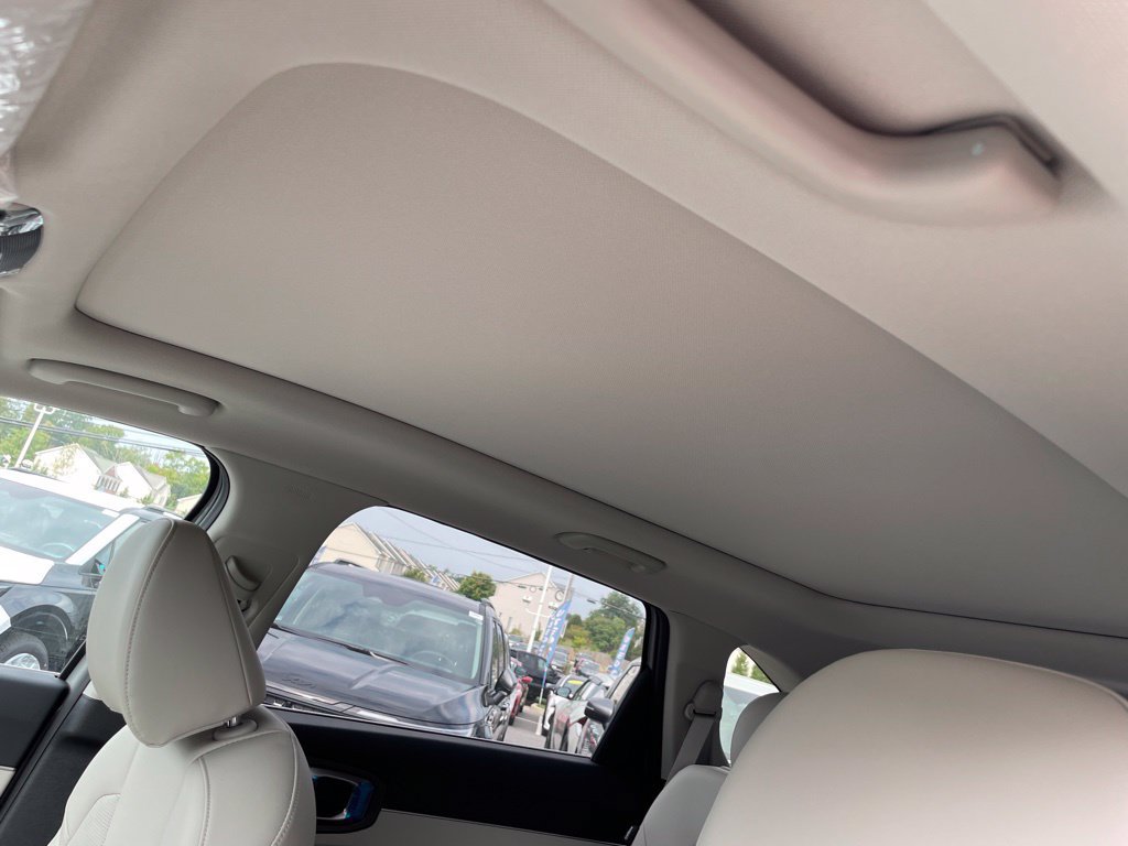 New 2026 Kia Sorento S FWD image 12