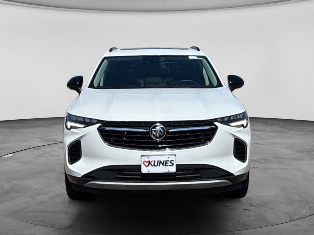 Used 2023 Buick Envision Essence w/ Sport Touring Package AWD/4WD image 2