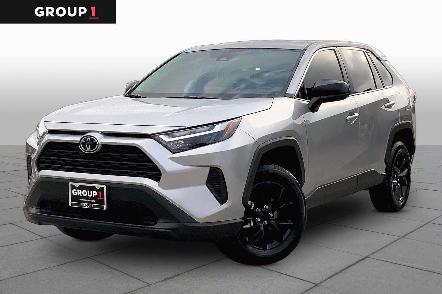 Used 2025 Toyota RAV4 LE FWD image 1