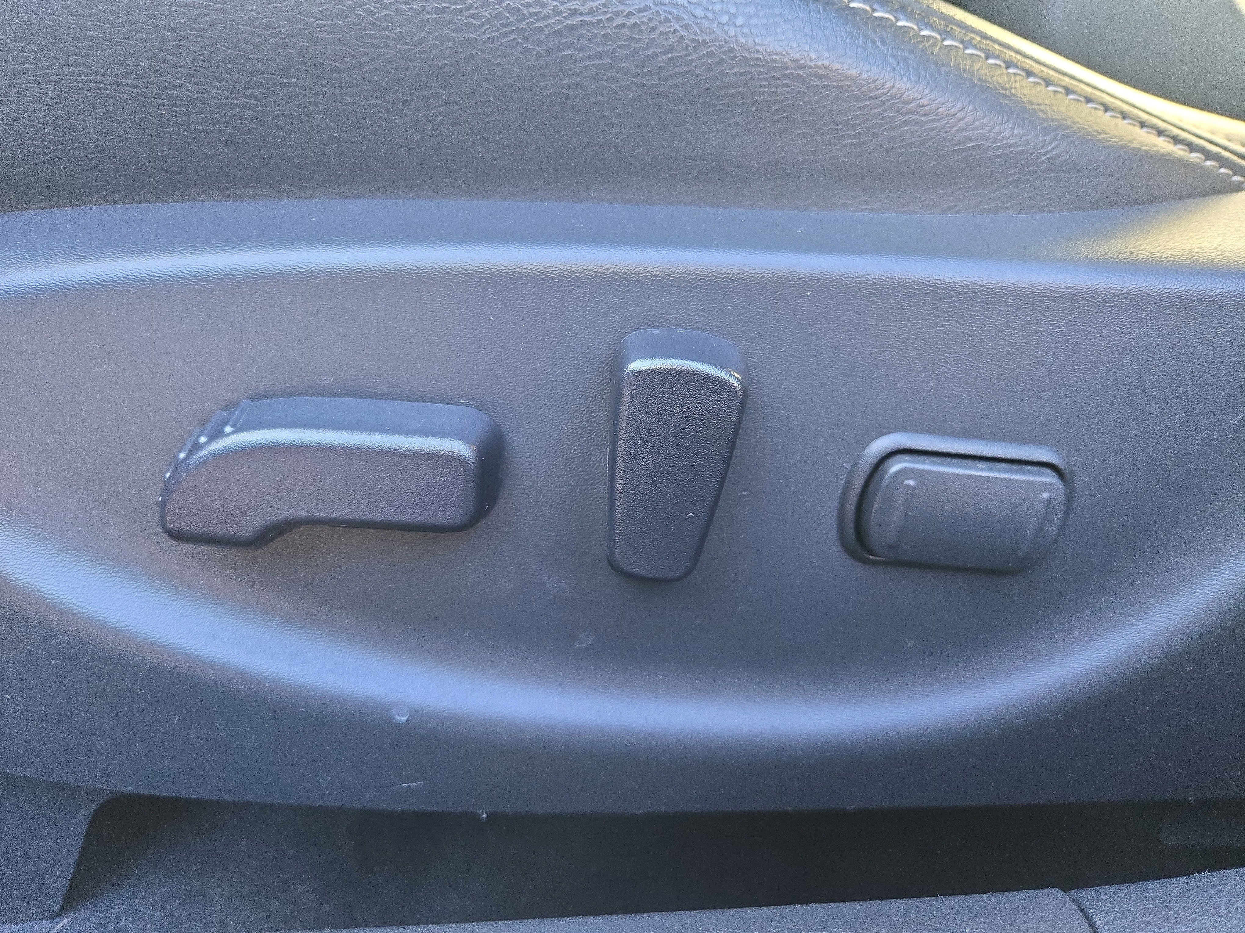 Used 2022 Nissan Maxima SV w/ Floor Mat Group image 13