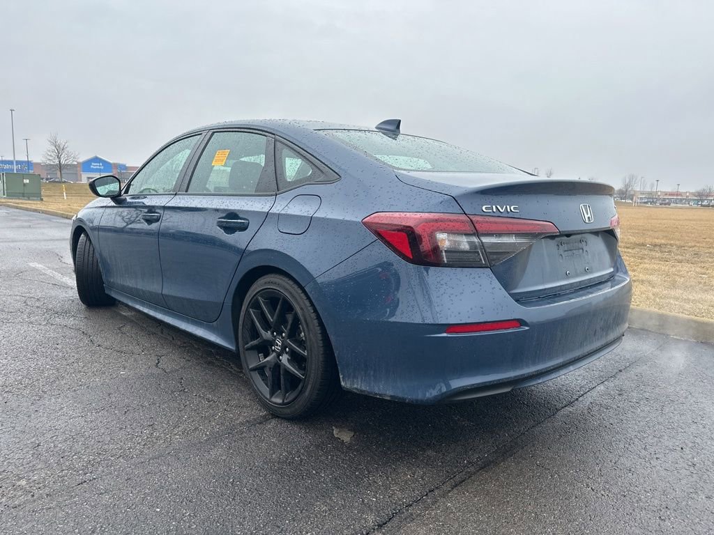 Used 2025 Honda Civic Sport image 8