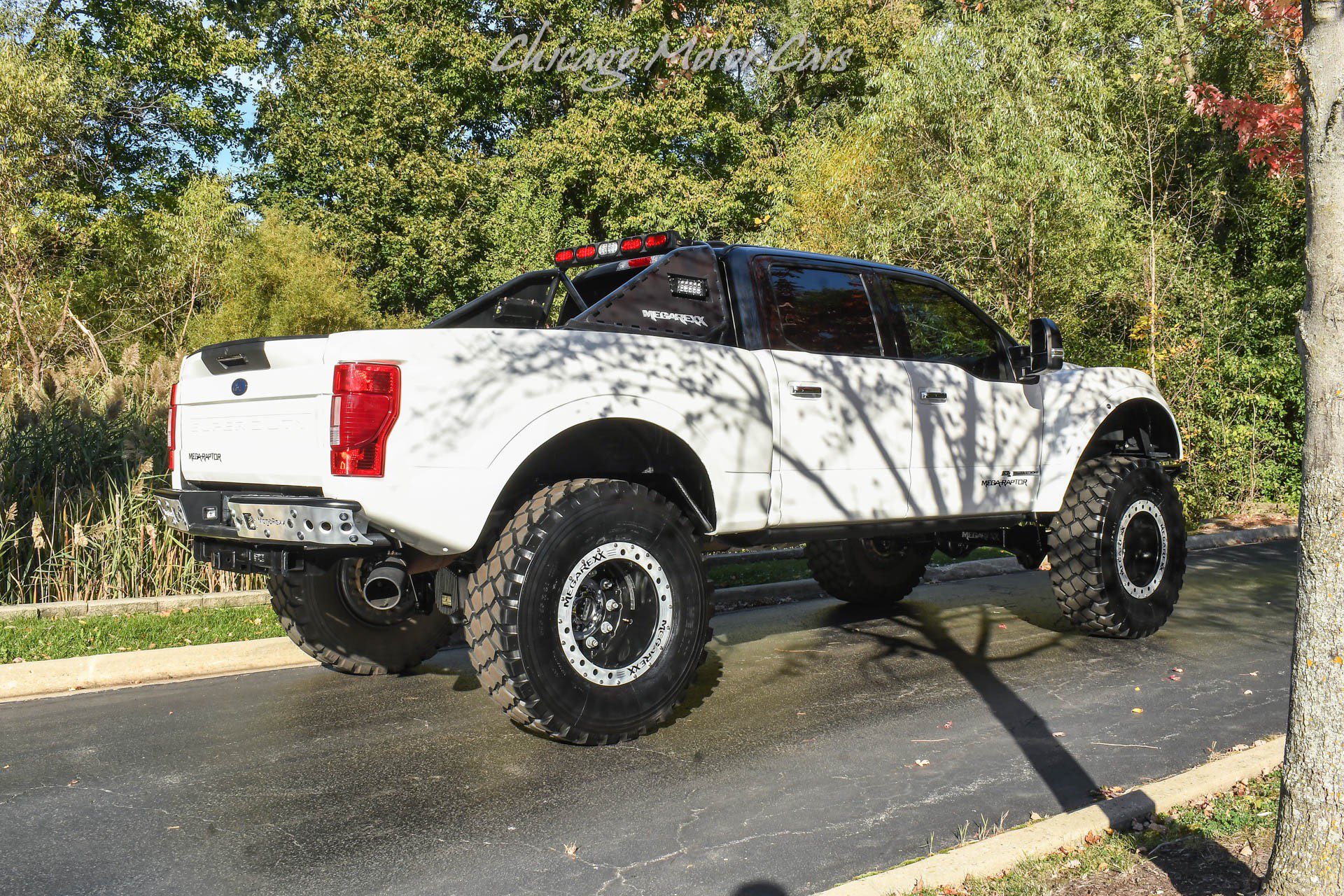 Used 2021 Ford F250 Lariat w/ Lariat Ultimate Package AWD/4WD image 5