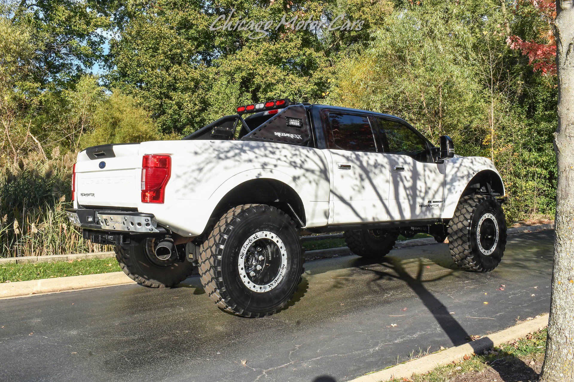 Used 2021 Ford F250 Lariat w/ Lariat Ultimate Package AWD/4WD image 5