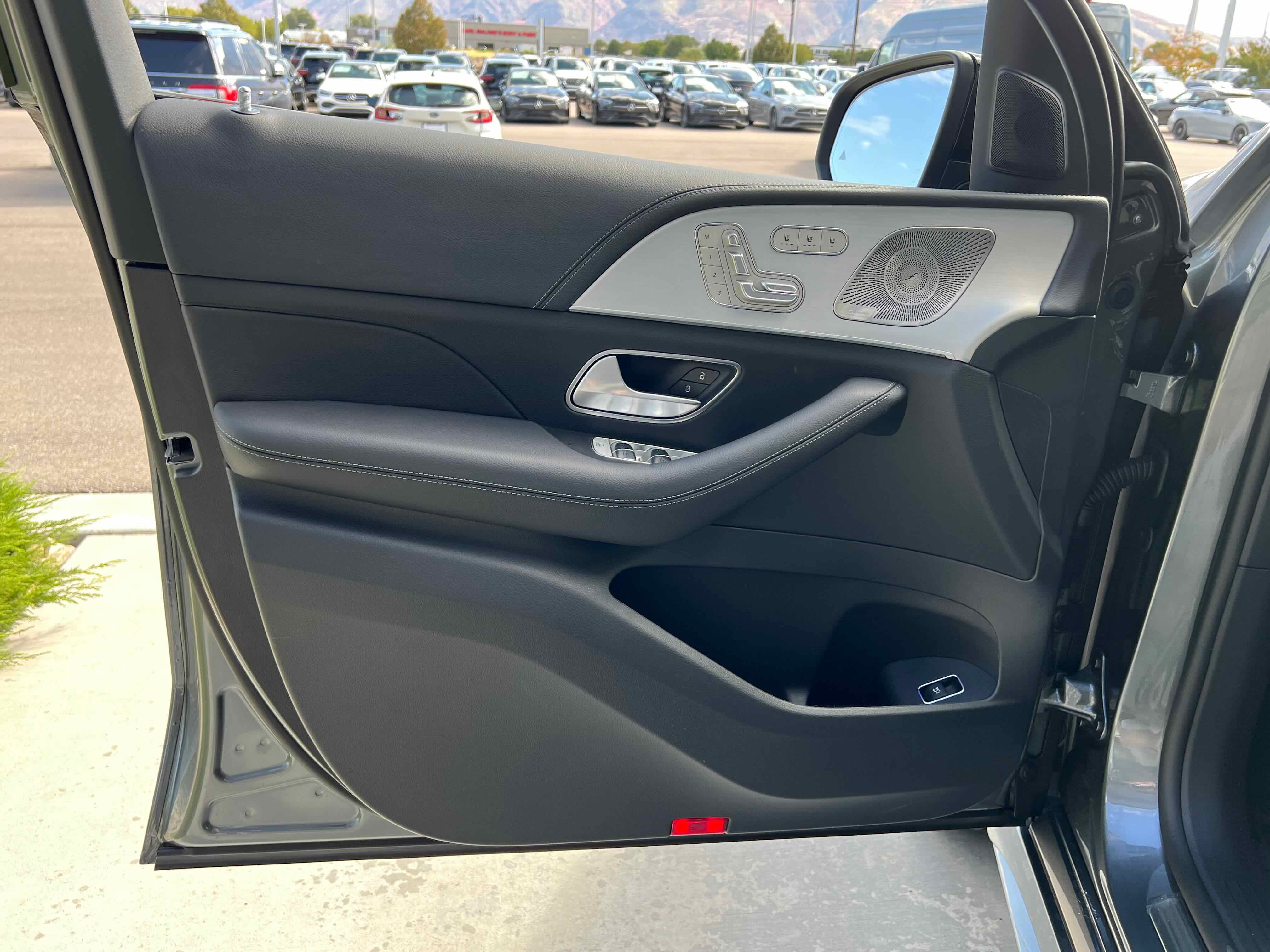 New 2026 Mercedes-Benz GLE 450 4MATIC image 14